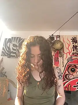 RavennMoonn online show from October 28, 12:41 pm