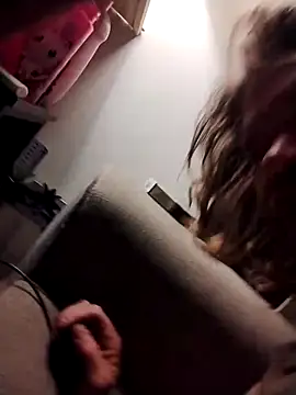 shortridgeryan3 online show from March 11, 5:57 am