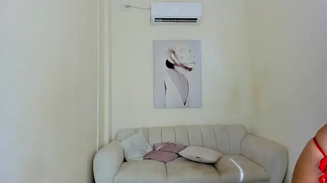 Prissi rivas online show from March 6, 8:05 pm