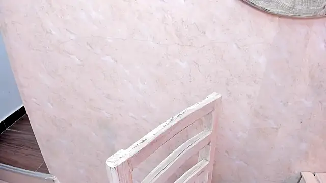 Snapshot of ALYANNA_HOT_ chatting on November 10, 12:15 pm ALYANNA HOT online show from November 10, 12:15 pm