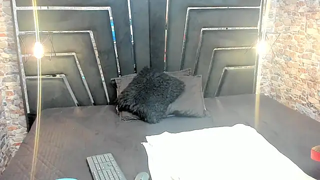 Snapshot of ALYANNA_HOT_ chatting on November 23, 12:49 pm ALYANNA HOT online show from November 23, 12:49 pm