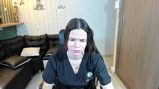 Snapshot of maira_tf chatting on November 29, 4:15 am maira tf online show from November 29, 4:15 am