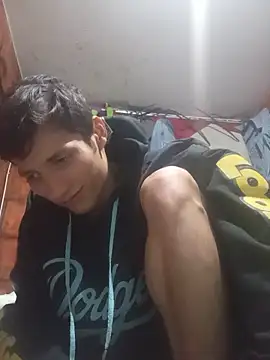 alexandercruz online show from June 16, 12:02 am