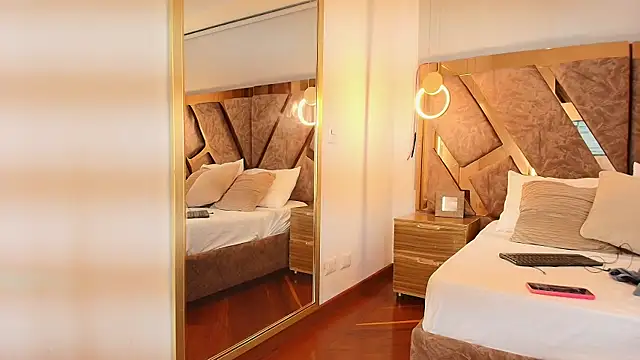 zarah andrew   online show from September 9, 12:37 pm