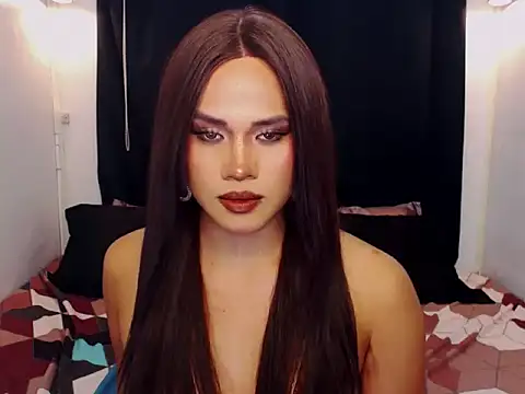 YllanaAltheaXxX online show from January 13, 5:57 am