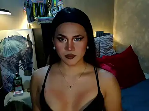 YllanaAltheaXxX online show from June 16, 10:18 am
