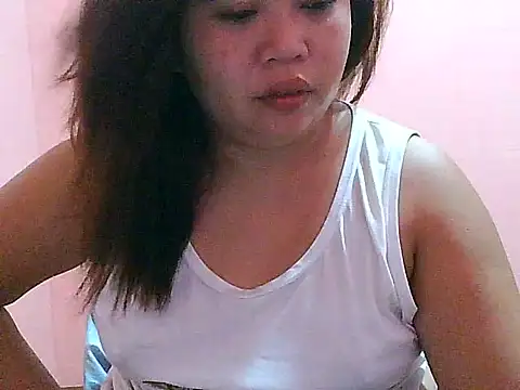 Snapshot of fresh_rosie chatting on June 13, 9:35 pm fresh rosie online show from June 13, 9:35 pm