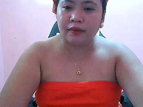 Snapshot of fresh_rosie chatting on July 25, 5:38 am fresh rosie online show from July 25, 5:38 am