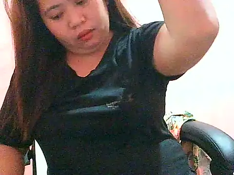 Snapshot of fresh_rosie chatting on July 28, 7:59 am fresh rosie online show from July 28, 7:59 am