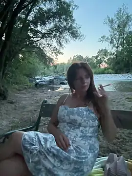 Snapshot of _Katherine_Pierce_ chatting on June 19, 7:17 pm Katherine Pierce online show from June 19, 7:17 pm