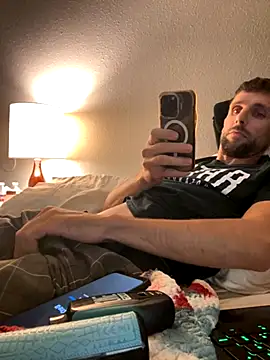 Snapshot of thejohnryancollection chatting on October 15, 4:45 am thejohnryancollection online show from October 15, 4:45 am