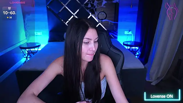 Snapshot of EliseVelour chatting on November 13, 3:55 pm EliseVelour online show from November 13, 3:55 pm