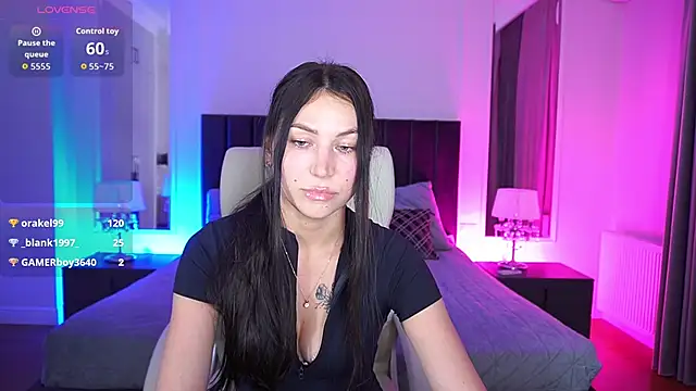 Snapshot of EliseVelour chatting on June 3, 2:33 pm EliseVelour online show from June 3, 2:33 pm