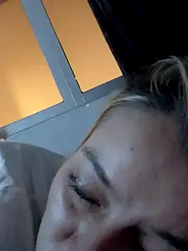 Snapshot of Fernandar2025 chatting on September 16, 1:17 am Fernandar2025 online show from September 16, 1:17 am