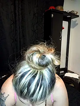 Snapshot of Fernandar2025 chatting on September 25, 3:10 am Fernandar2025 online show from September 25, 3:10 am