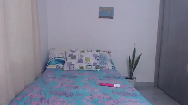 Tiiana online show from January 10, 4:42 pm