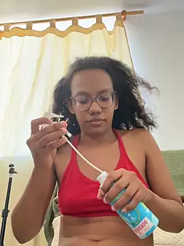 Snapshot of Valen1800 chatting on October 23, 7:56 pm Valen1800 online show from October 23, 7:56 pm