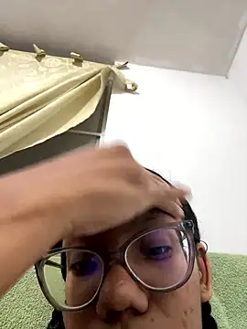 Valen1800 online show from January 8, 11:29 pm