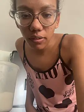 Valen1800 online show from June 12, 3:44 pm