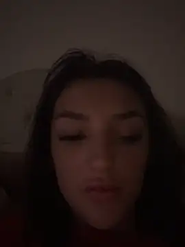 Snapshot of naughtybella05 chatting on September 8, 10:09 pm naughtybella05 online show from September 8, 10:09 pm