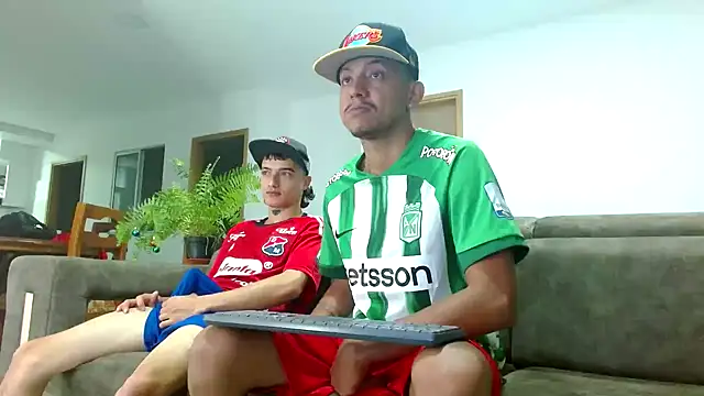 skinny23cm online show from December 12, 7:41 am