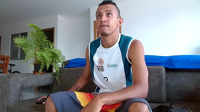 skinny23cm online show from January 12, 12:12 pm