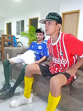 skinny23cm online show from February 3, 9:30 am