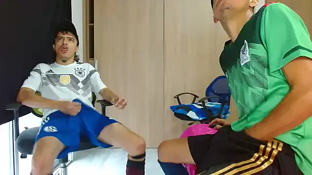 skinny23cm online show from February 5, 12:06 pm