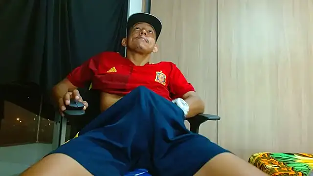 skinny23cm online show from March 18, 9:20 am