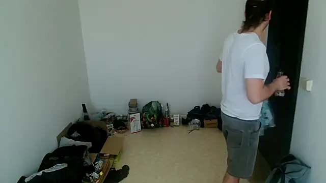 Snapshot of hei_69 chatting on December 20, 11:28 am hei 69 online show from December 20, 11:28 am