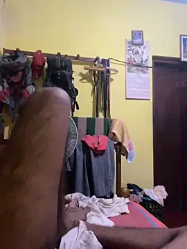 Snapshot of nimaboy21 chatting on November 12, 8:30 pm nimaboy21 online show from November 12, 8:30 pm