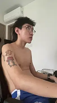 Snapshot of Ryder_ chatting on October 28, 6:50 am Ryder online show from October 28, 6:50 am