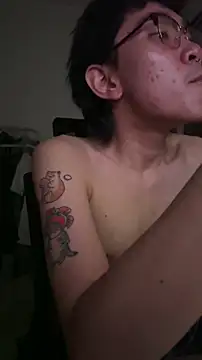 Snapshot of Ryder_ chatting on November 12, 6:08 pm Ryder online show from November 12, 6:08 pm