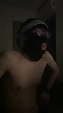 Snapshot of Ryder_ chatting on November 17, 10:04 pm Ryder online show from November 17, 10:04 pm