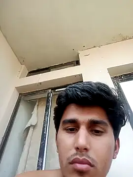 Snapshot of HarryChoudhary21 chatting on December 5, 6:44 am HarryChoudhary21 online show from December 5, 6:44 am