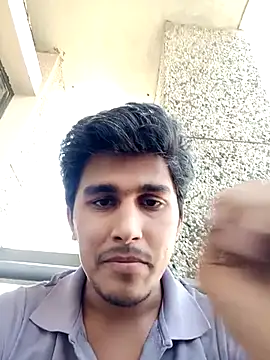 Snapshot of HarryChoudhary21 chatting on December 18, 10:21 am HarryChoudhary21 online show from December 18, 10:21 am