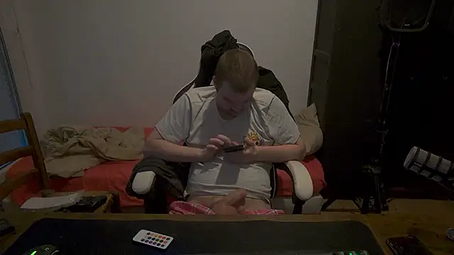 Snapshot of leking-27 chatting on July 11, 6:10 pm leking-27 online show from July 11, 6:10 pm