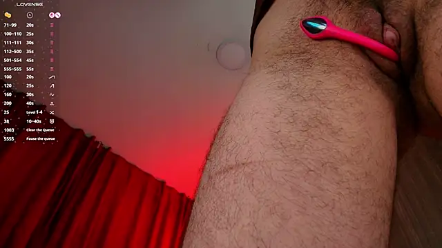 tyler jones  online show from August 4, 7:33 am