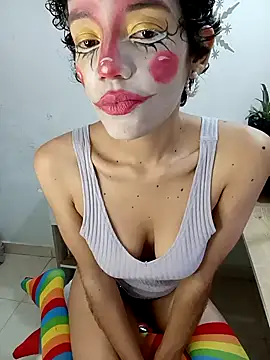 Snapshot of ancesstral_angel chatting on November 30, 3:32 am ancesstral angel online show from November 30, 3:32 am