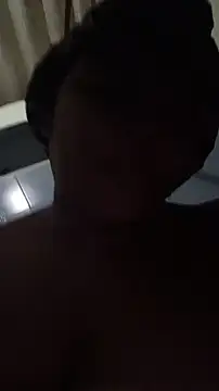 EmilyDuran  online show from July 11, 11:50 pm