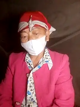 Snapshot of VangLe73 chatting on October 26, 7:42 pm VangLe73 online show from October 26, 7:42 pm