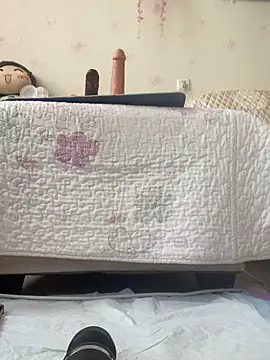 Snapshot of Alicia066 chatting on December 18, 6:52 am Alicia066 online show from December 18, 6:52 am