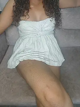 Snapshot of Tamilpallavi chatting on June 27, 11:37 am Tamilpallavi online show from June 27, 11:37 am