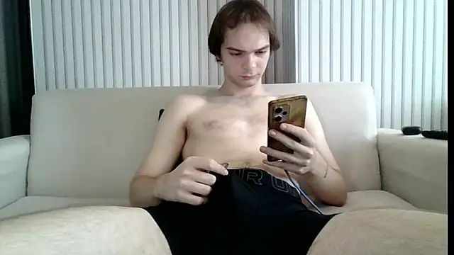 Snapshot of ScottBrand chatting on October 22, 3:07 am ScottBrand online show from October 22, 3:07 am