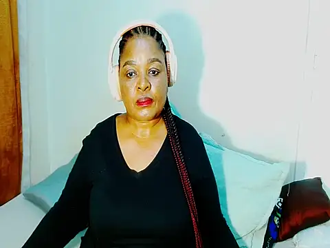Love-Racheal75 online show from June 24, 5:56 pm