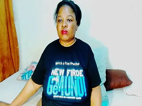 Love-Racheal75 online show from July 17, 11:20 pm