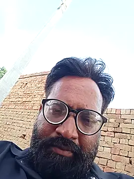 Snapshot of hard_boy9455 chatting on September 13, 10:37 am hard boy9455 online show from September 13, 10:37 am