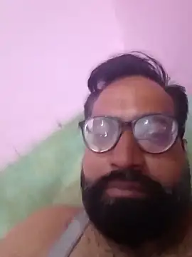 Snapshot of hard_boy9455 chatting on September 15, 1:55 pm hard boy9455 online show from September 15, 1:55 pm