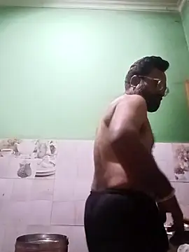 Snapshot of hard_boy9455 chatting on September 27, 12:04 am hard boy9455 online show from September 27, 12:04 am