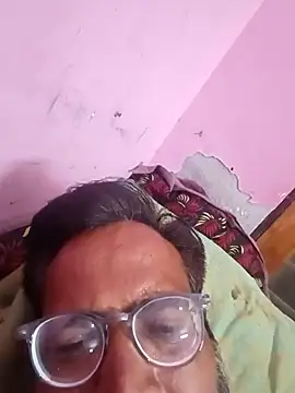 Snapshot of hard_boy9455 chatting on September 27, 1:27 pm hard boy9455 online show from September 27, 1:27 pm